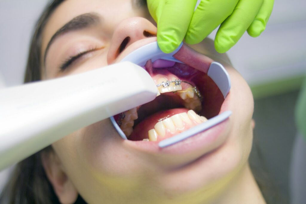 how to pay for dental work with bad credit